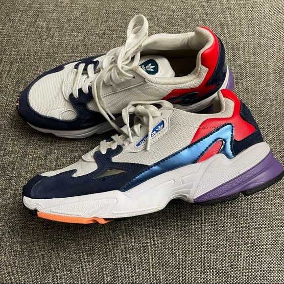 Adidas Falcon Retro Sneakers Size 7 - Picture 7 of 10